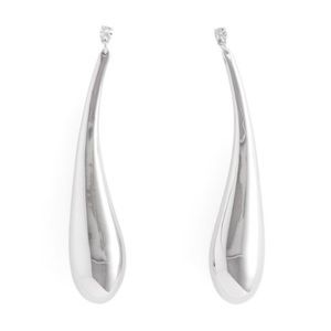 Teardrop Earrings
Silver-colored